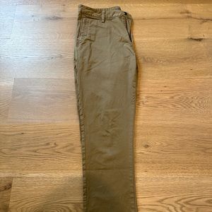 Vuori Collins Chino Pant